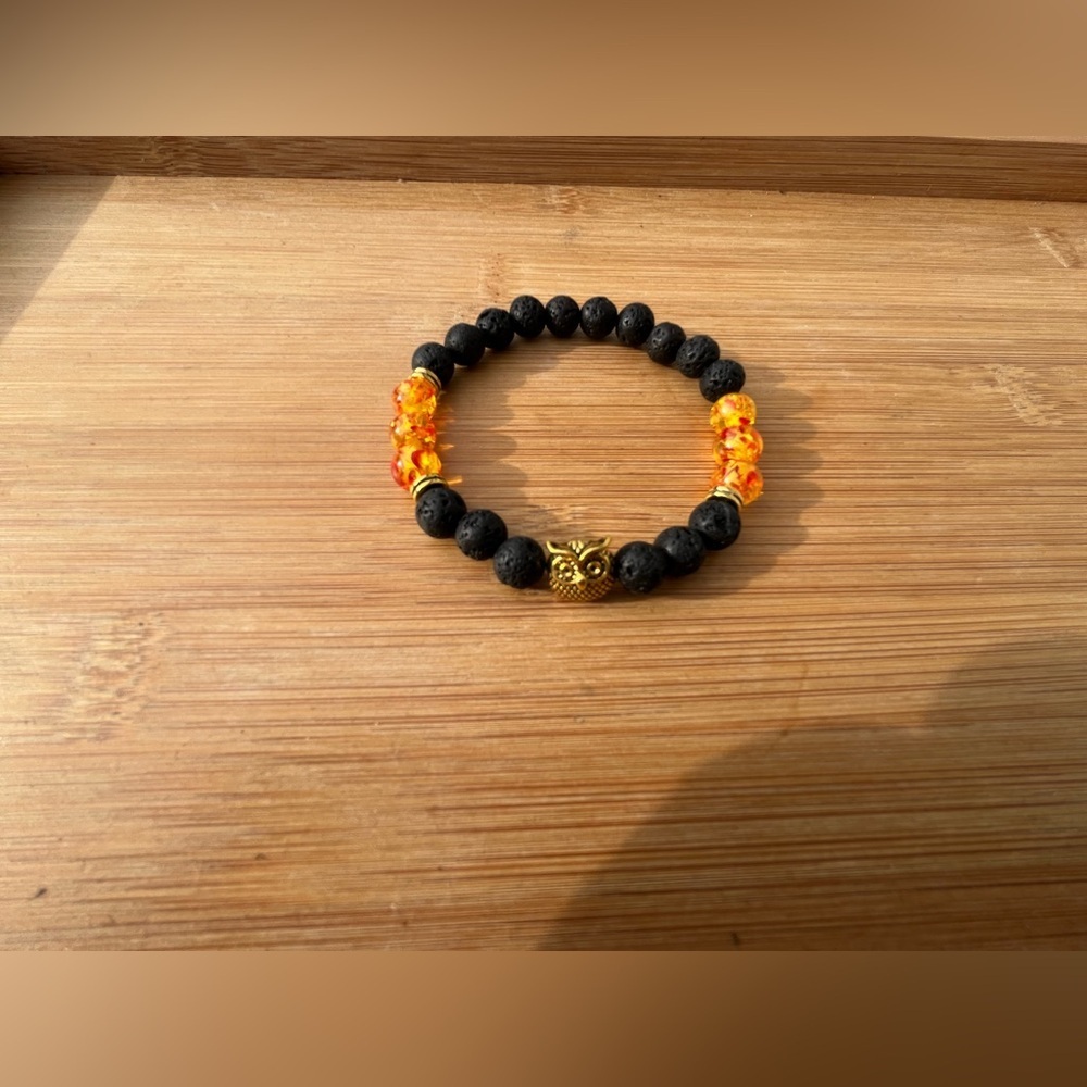 Elegant Black and Gold Beaded Bracelet